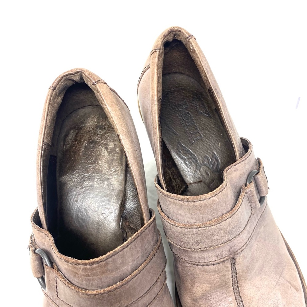Born Clogs - Picture 7 of 8